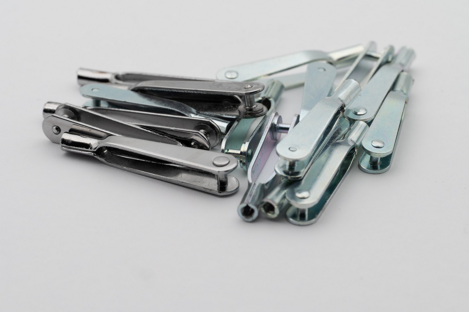 2mm Clevises 2mm Clevises